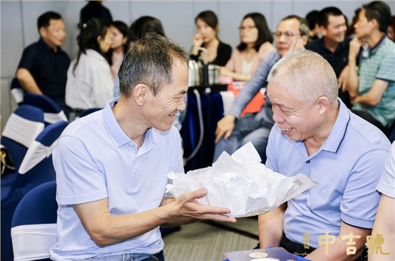 微信图片_20210430173348 微信图片_20210430173348