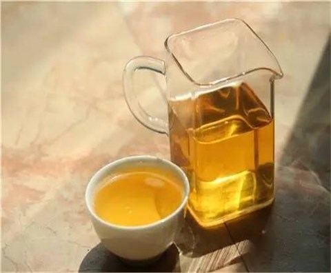 中吉号古树茶 - 景迈古树茶2015