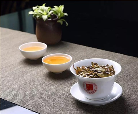 中吉号古树茶 - 纯麻黑2018